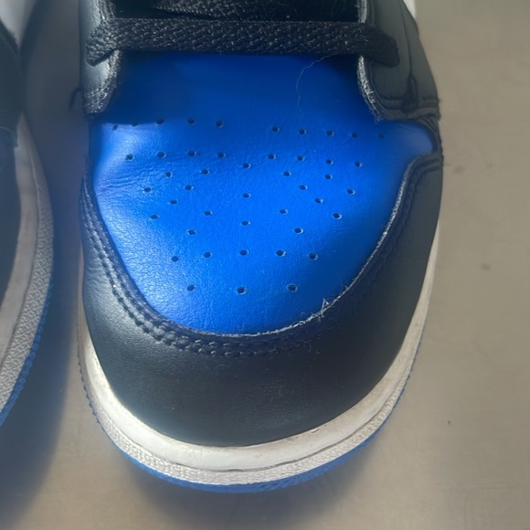Air Jordan Low White/Royal Blue/Black - Picture 5 of 16
